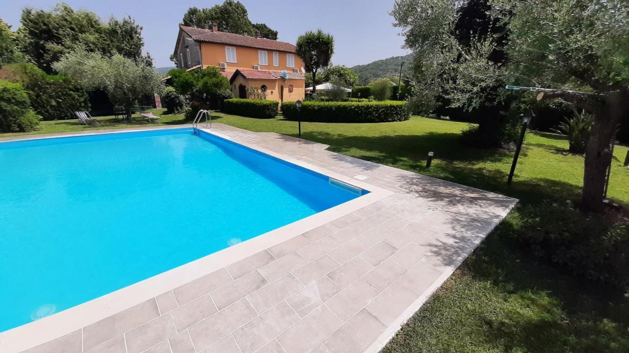 Casale Battaglini Bed and Breakfast Castelnuovo Cilento Exteriör bild